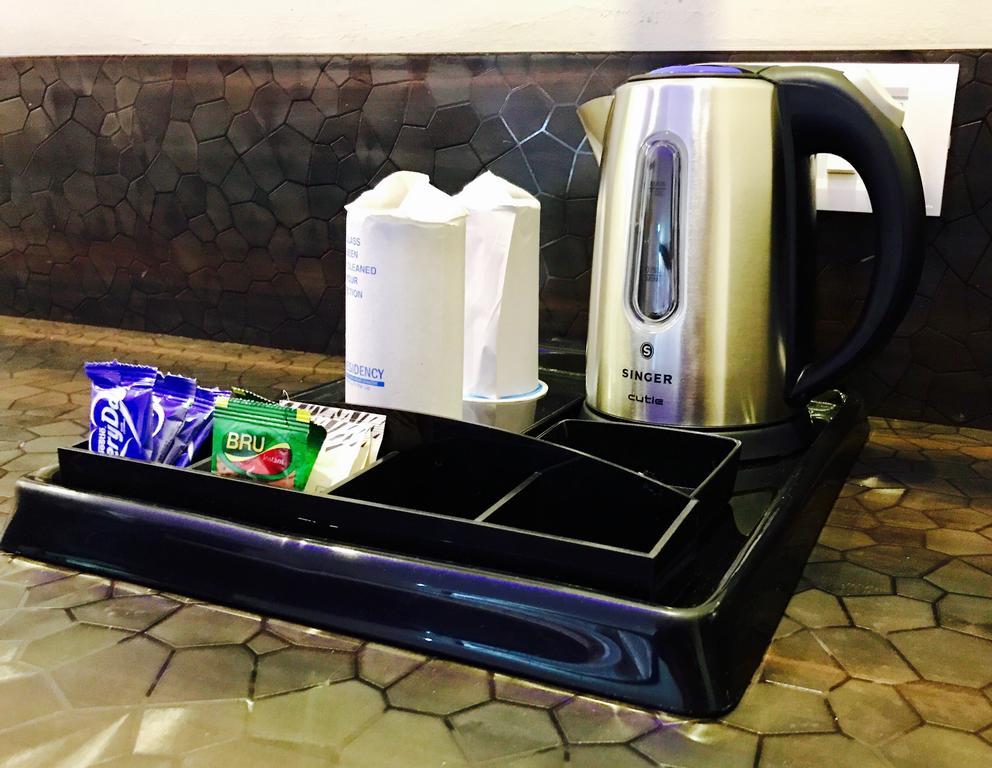 The Park Residency Hotel Greater Noida Kültér fotó